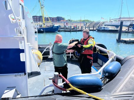 Tijdens ENG-opnames bij de KNRM